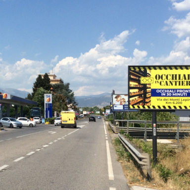 Pubblicità su strada provincia di Frosinone via dei Monti Lepini