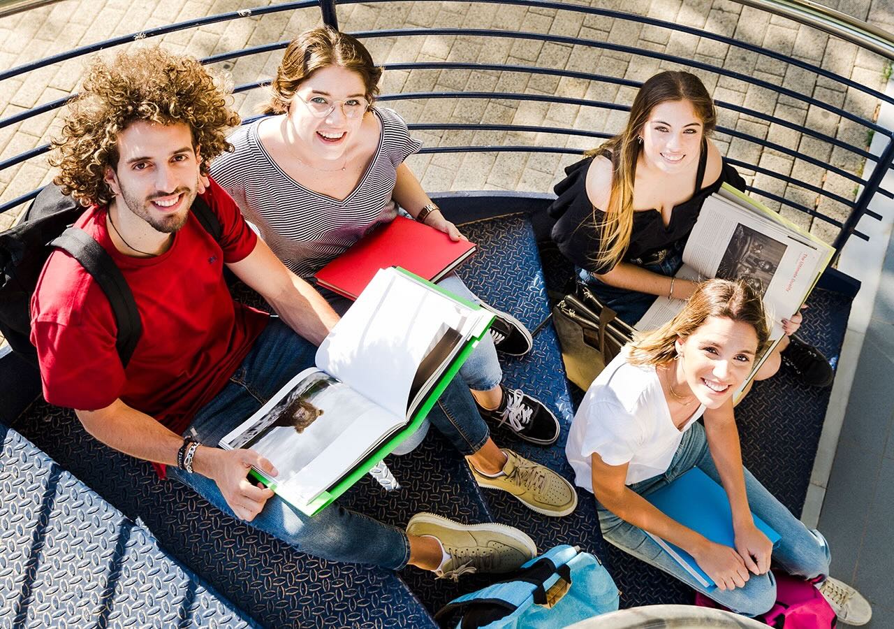 Università e OOH come comunicare alla Generazione Z