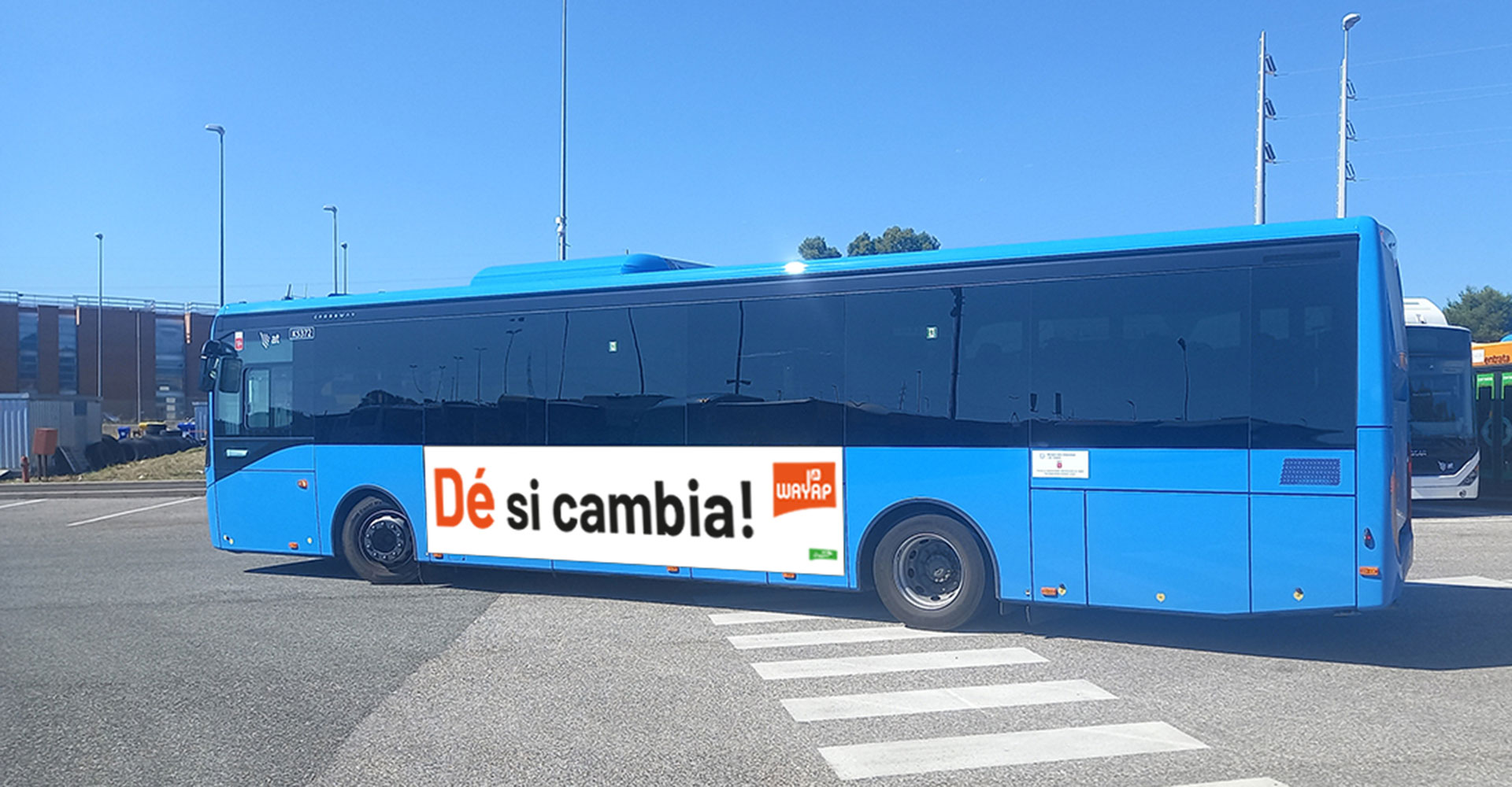 Pubblicità Wayap Dé si cambia su autobus a Livorno, Cecina e Isola d'Elba